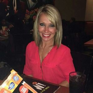 Meet your Posher, Roxie