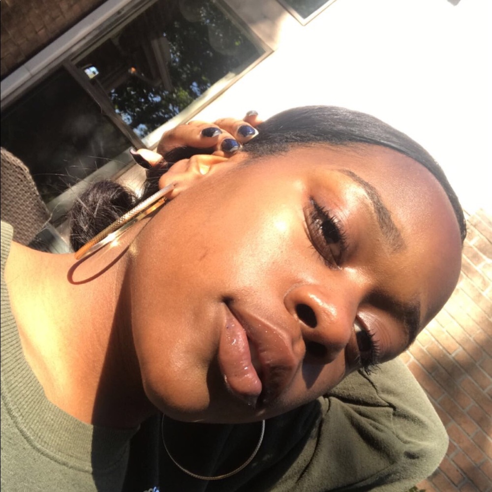 Meet your Posher, Kennedy