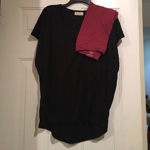 Black oversized shirt&red size M wet seal leggings