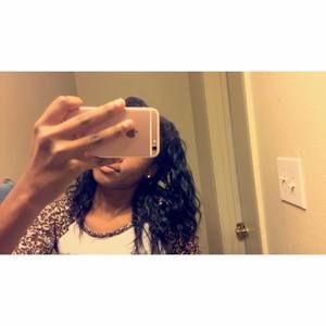 Meet your Posher, Daishia