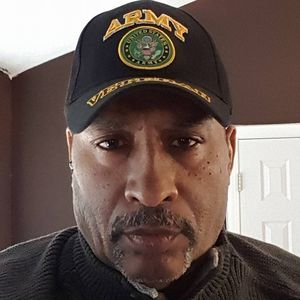 Meet your Posher, André