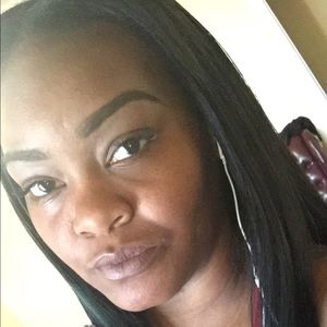 Meet your Posher, Kisha