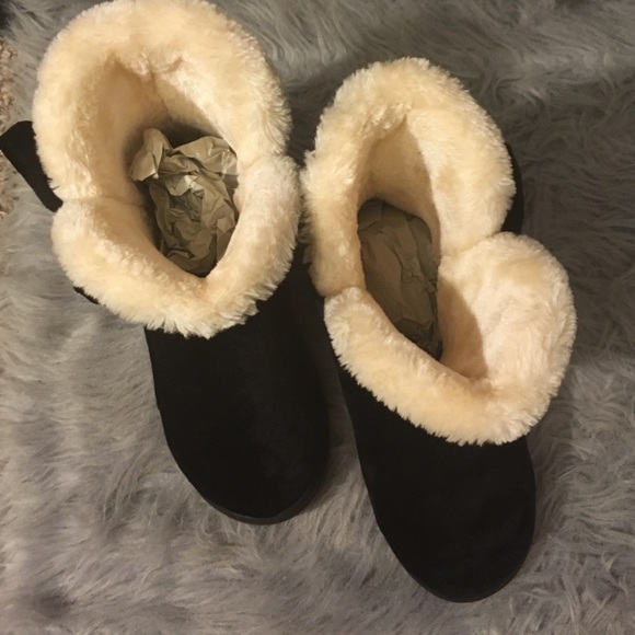 ‼️SOLD‼️NEW winter boots!! - Picture 2 of 3