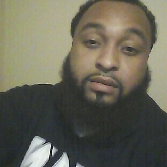 Meet your Posher, Gary - Picture 1 of 1