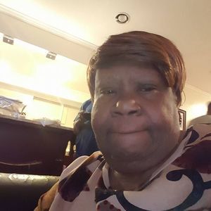 Meet your Posher, Deborah