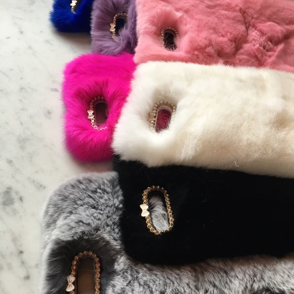 🦄Momo Fur🦄 iPhone case supper cute!!! - Picture 4 of 4