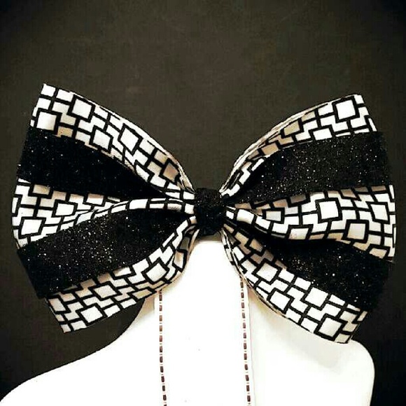 B&W glitter hair bow - Picture 1 of 1