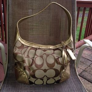 Coach ERGO Signature C Pleated HOBO
