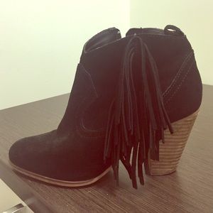 Steve Madden cian booties! Size 7