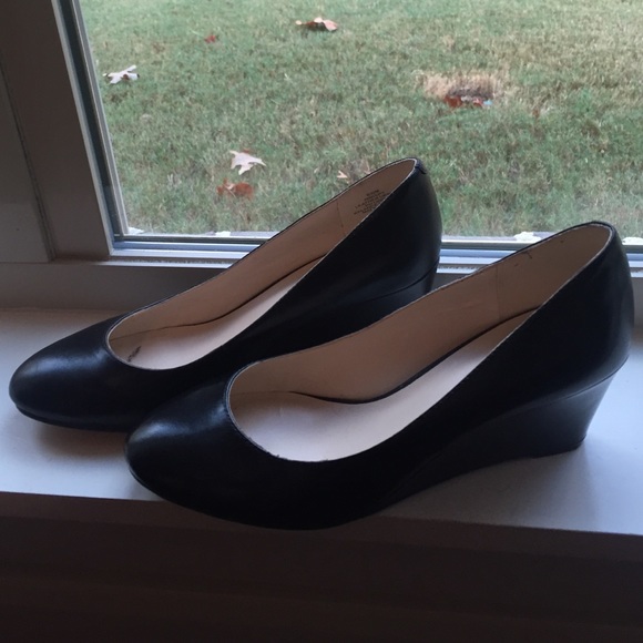 Black Nine West Wedges
