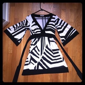 Black and White Forever21 Dress