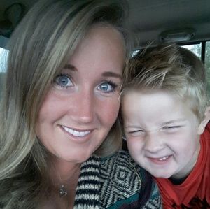 Meet your Posher, Chelsie