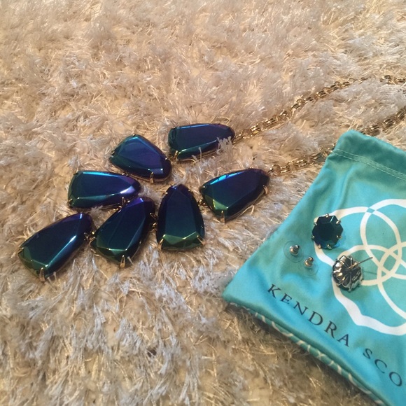 Kendra Scott necklace and earrings bundle!!
