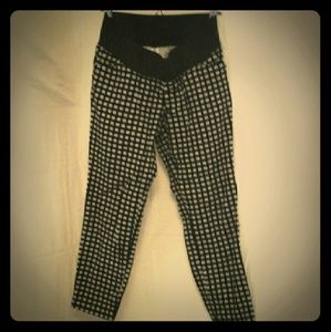 Maternity flower print capris