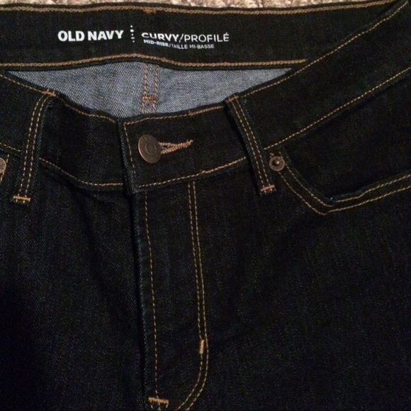Old navy curvy size 8 skinny jeans - Picture 2 of 4