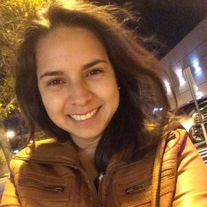 Meet your Posher, Gaby