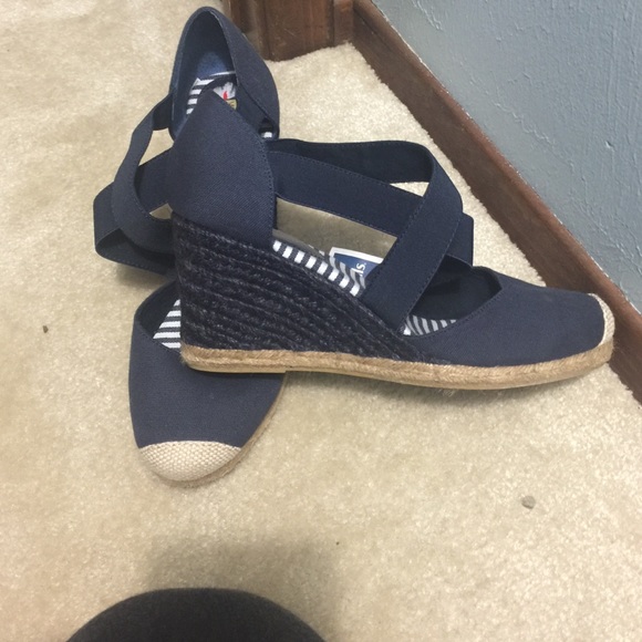 Cute dress shoes!