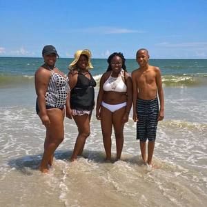 Meet your Posher, Kiara