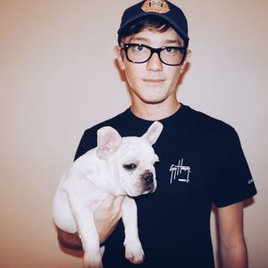 Meet your Posher, Benjamin