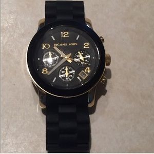 Michael Kors Women's Chronograph Runway Watch