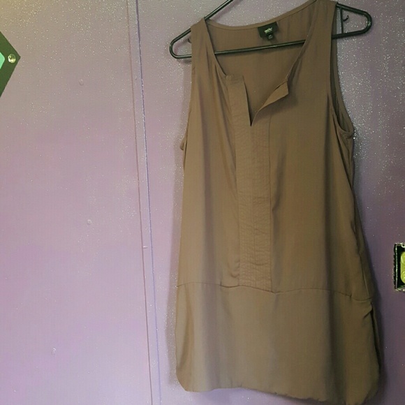 Mauve colored top