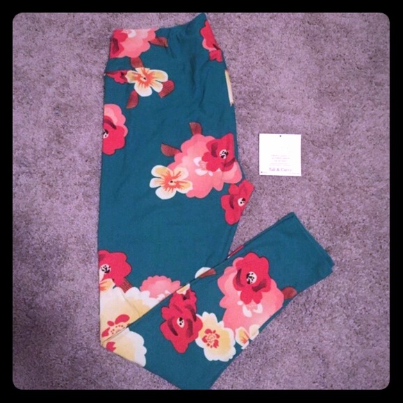 Real. LulaRoe leggings