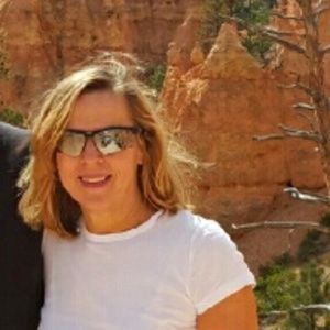 Meet your Posher, Deborah