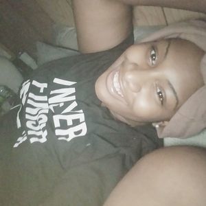 Meet your Posher, Atiana