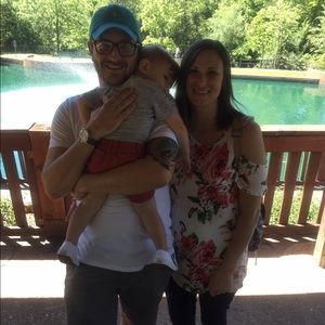 Meet your Posher, Whitney