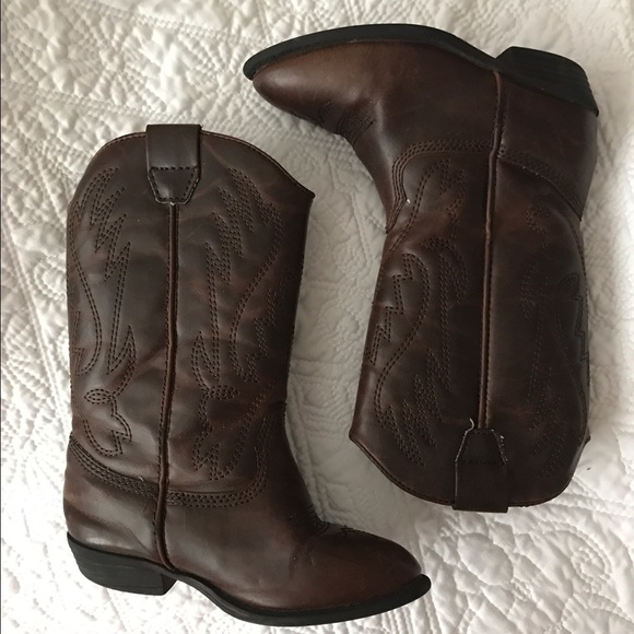 Nordstrom toddler boots size 9