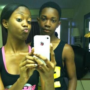 Meet your Posher, Sidney