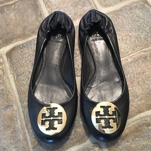 Black Tory Burch Reva flats. Sz 7. Like new!