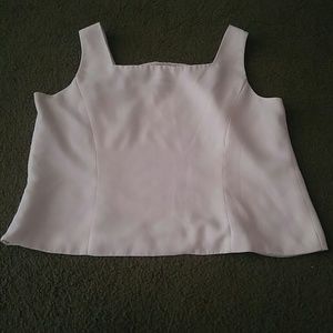 🚨PRICE REDUCTION🚨CUTE DRESSY TANK