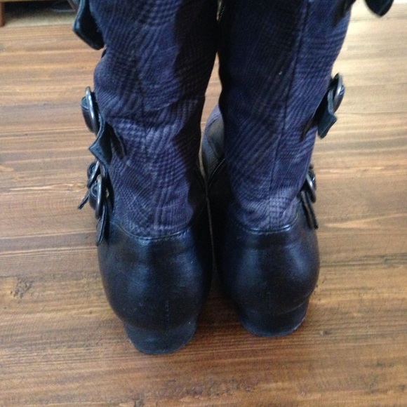 Born Crown "Hera" Tall Boots - Picture 3 of 4