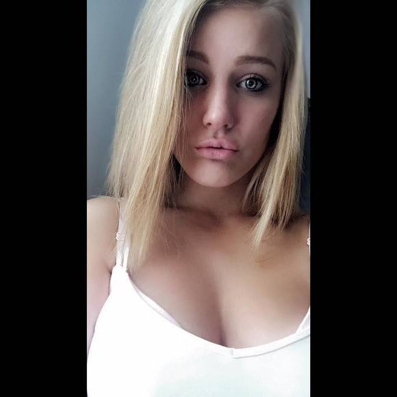 Meet your Posher, Jenna - Picture 1 of 1