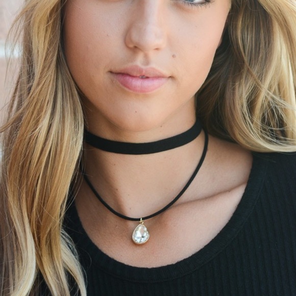 Gemstone Choker - Picture 2 of 4