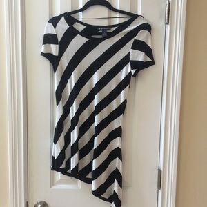 INC asymmetrical top. EUC!