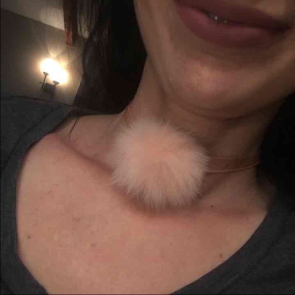 Peach Fuzz Ball Choker - Picture 1 of 2