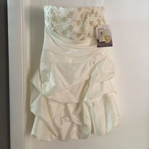 Cream/beige formal