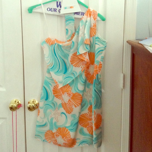 Lilly Pulitzer Dresses & Skirts - One shoulder silk Lilly Pulitzer dress