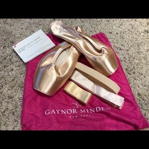 Gaynor Minden Pointe Shoes