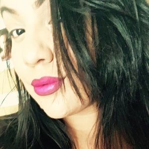 Meet your Posher, Candyce