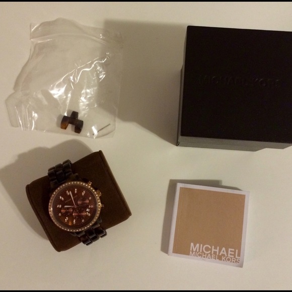 Michael Kors MK5366 Tortoise Shell Rose Gold Watch - Picture 2 of 4