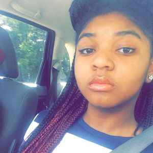 Meet your Posher, Zuri