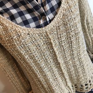 Free People Sweaters - Free People beige knit v-neck sweater sz. Medium Free People Sweaters - Free People beige knit v-neck sweater sz. Medium