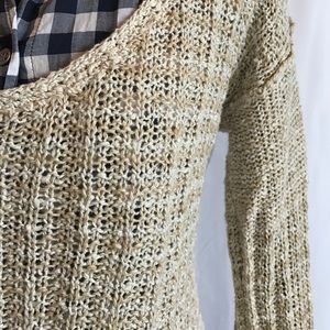 Free People Sweaters - Free People beige knit v-neck sweater sz. Medium Free People Sweaters - Free People beige knit v-neck sweater sz. Medium