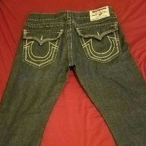 TRUE RELIGION JEANS
