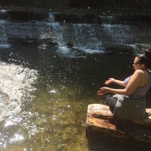 Meet your Posher, Cierra