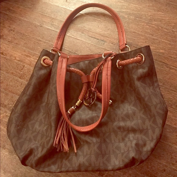 Michael Kors purse
