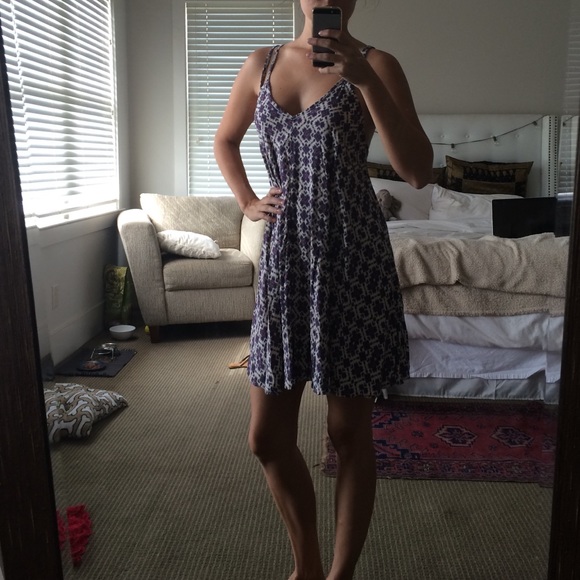 Flowy Boho Dress - Picture 1 of 4